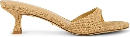 Astrid Heel