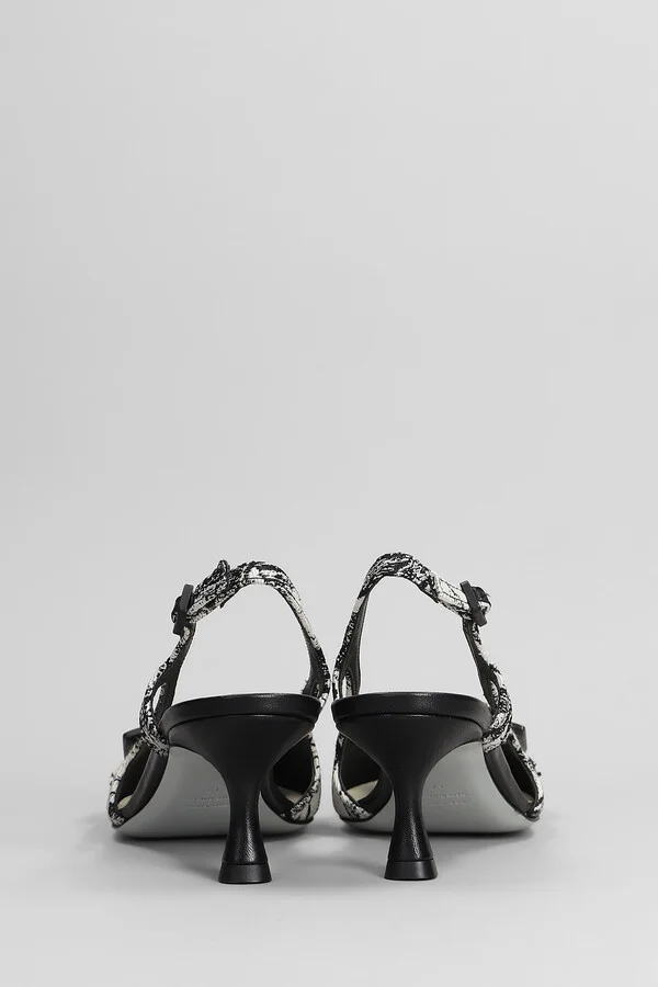 Atena Pumps In Black Fabric - Image 4