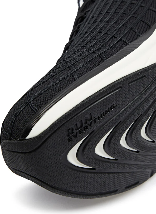 Athletic Propulsion Labs Techloom Zipline Knitted Sneakers - Image 4