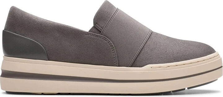 Audreigh Eve in Grey Textile