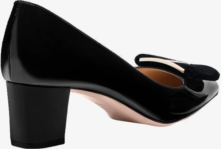 Audrey 55 Pumps in Patent Leather and Velvet - Image 2