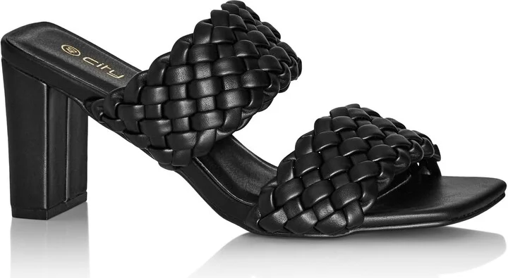 Aura Slide Sandal