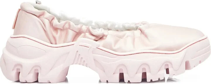 Aura sneakers