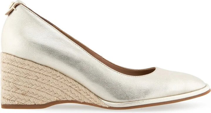 Aurora Wedge Pump - Image 4