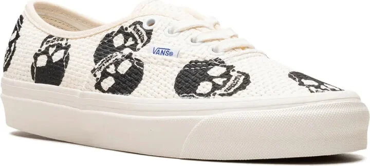 Authentic 44 DX needlepoint sneakers - Image 2