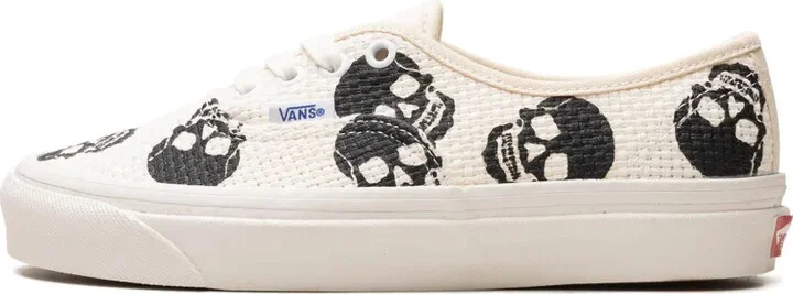 Authentic 44 DX needlepoint sneakers - Image 5