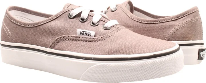 Authentic Grey Pewter/Black Classic Low Top Sneakers VN000JRAPBQ