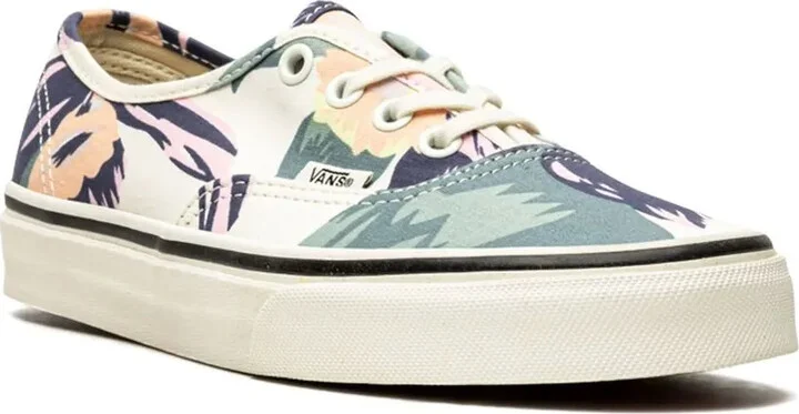 Authentic low-top sneakers - Image 2
