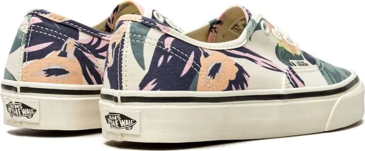 Authentic low-top sneakers - Image 3