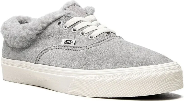 Authentic sherpa sneakers - Image 2