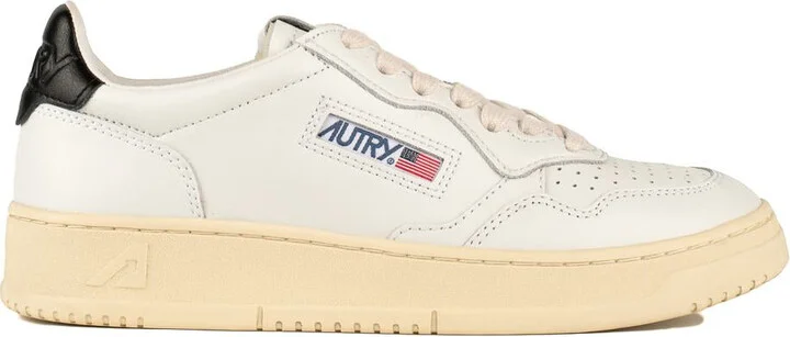 Autry Black And White Leather Medalist Low Sneakers