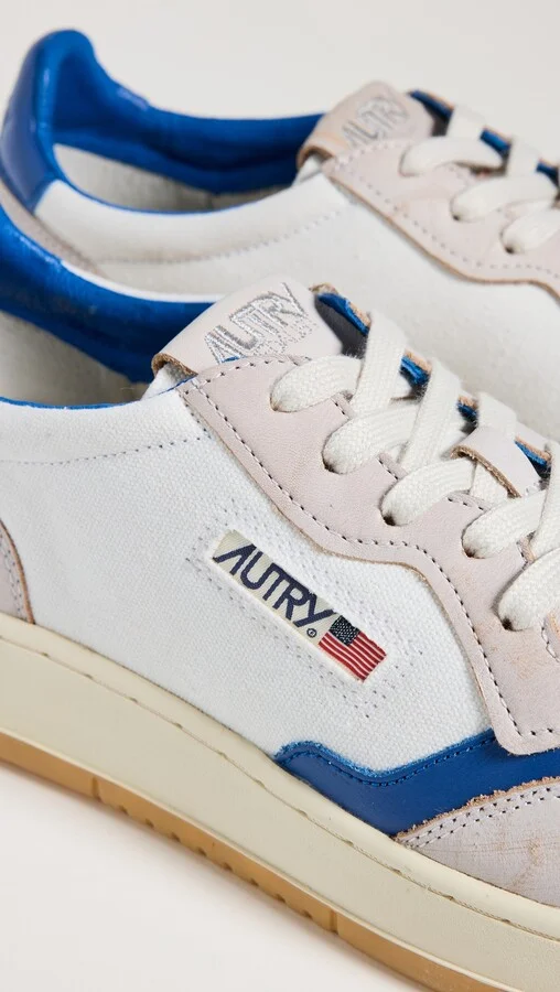 Autry Canvas Medalist Low Sneakers - Image 3