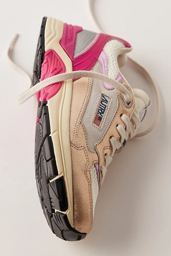 Autry Hyperway Low Top Sneakers
