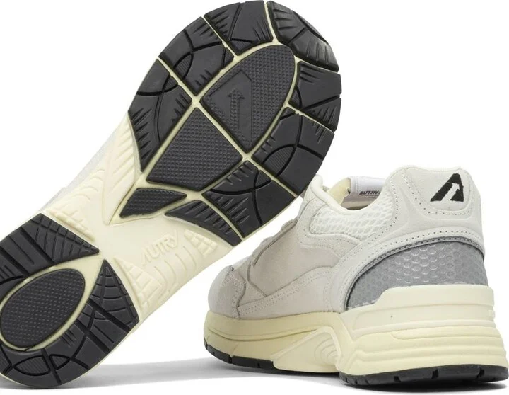 Autry Hyperway Low Wom Suede/Mesh Wht/Silv - Image 5