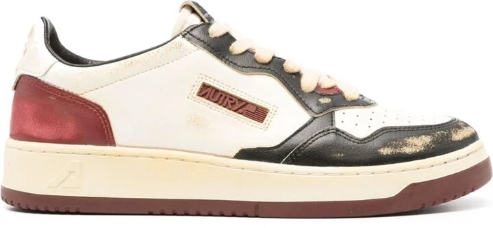AUTRY Logo Sneakers