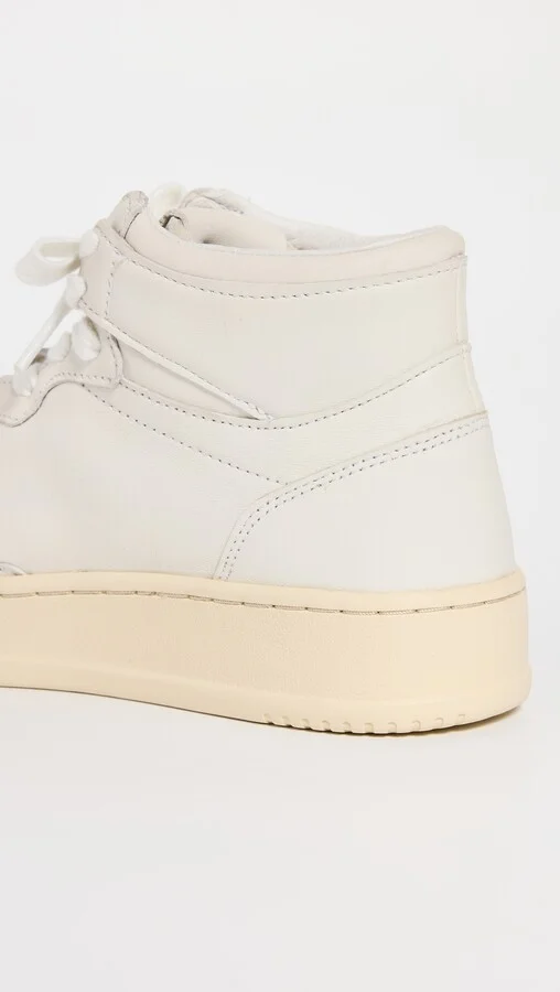 Autry Medalist High Top Sneakers - Image 5