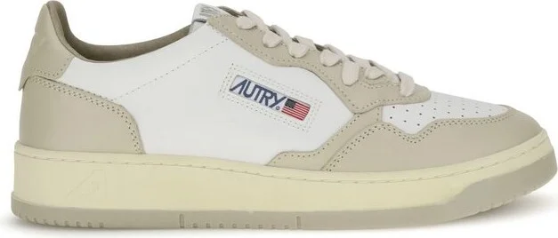 Autry Medalist Low Lace-Up Sneakers