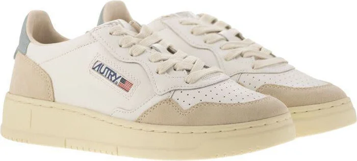 Autry Medalist Low - Leather And Suede Sneakers - Image 4