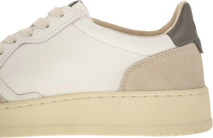 Autry Medalist Low - Leather And Suede Sneakers - Image 7