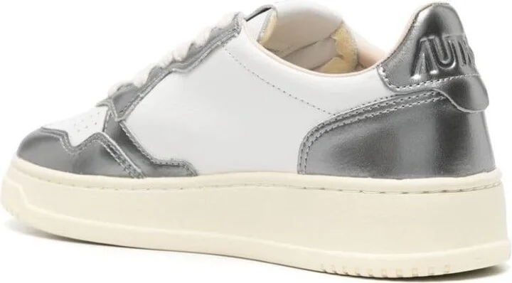 Autry Medalist Low Leather Sneakers - Image 2