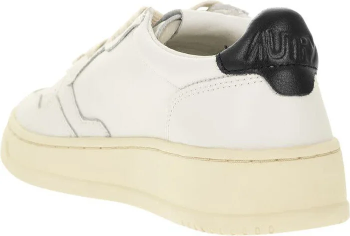 Autry Medalist Low - Leather Sneakers - Image 3