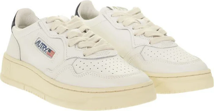 Autry Medalist Low - Leather Sneakers - Image 4