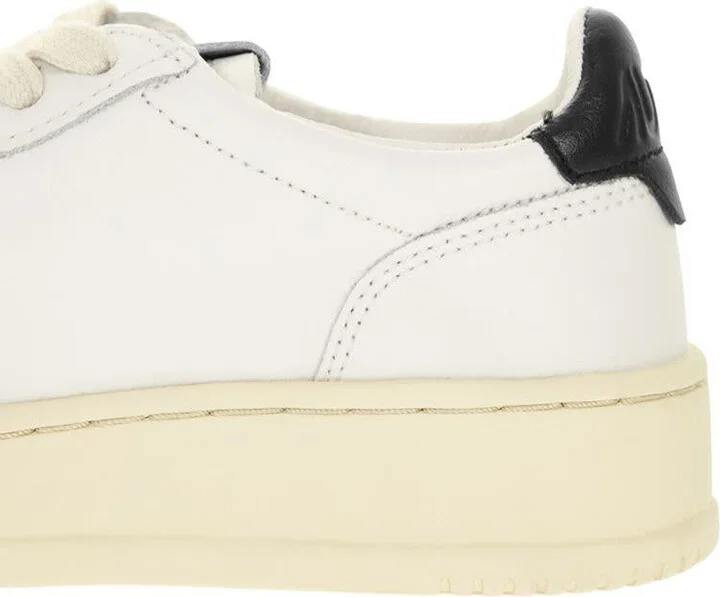 Autry Medalist Low - Leather Sneakers - Image 7