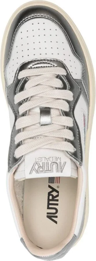 Autry Medalist Low Leather Sneakers - Image 3