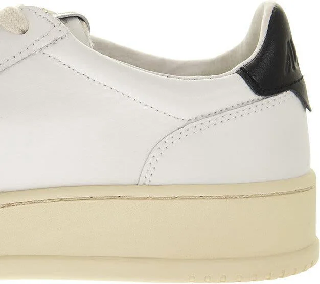 Autry Medalist Low - Leather Sneakers - Image 7