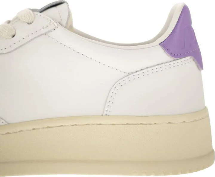 Autry Medalist Low - Leather Sneakers - Image 7