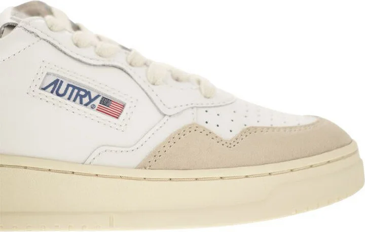 Autry Medalist Low - Leather Sneakers - Image 6