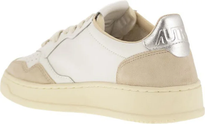 Autry Medalist Low - Leather Sneakers - Image 3