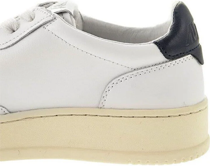 Autry Medalist Low - Leather Sneakers - Image 7