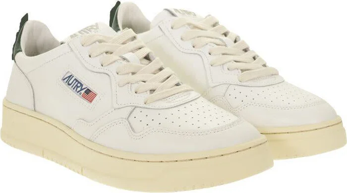 Autry Medalist Low - Leather Sneakers - Image 4