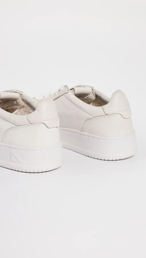 Autry Medalist Low Leather Sneakers - Image 2
