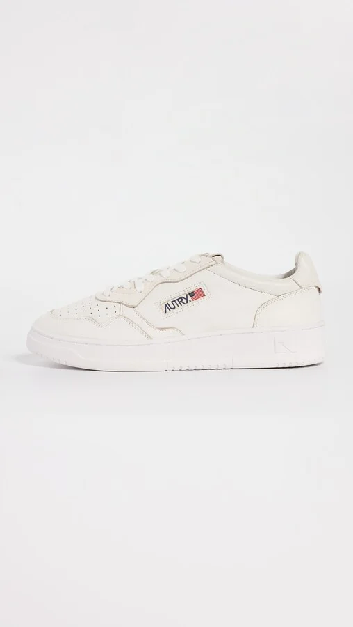 Autry Medalist Low Leather Sneakers - Image 3