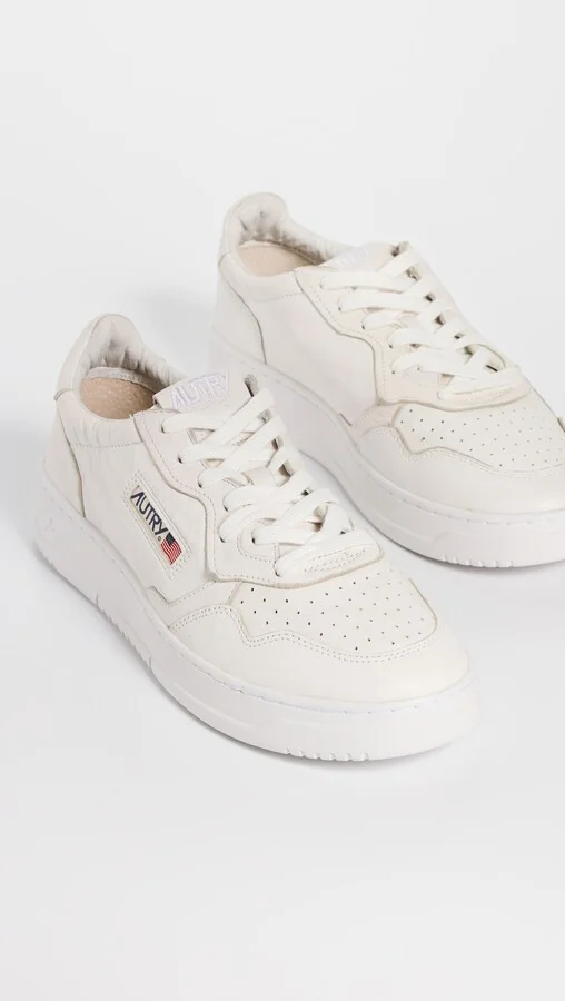 Autry Medalist Low Leather Sneakers - Image 5