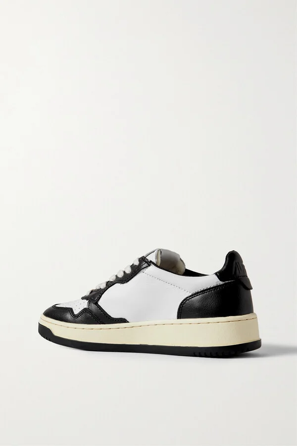 Autry - Medalist Low Leather Sneakers - Black - Image 3