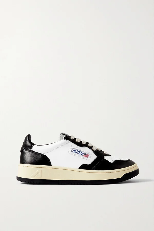 Autry - Medalist Low Leather Sneakers - Black