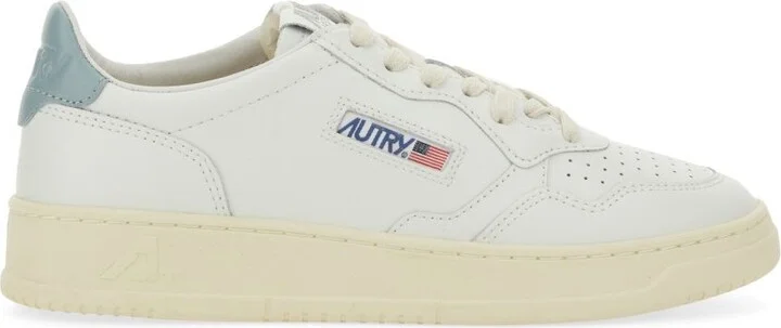 Autry Medalist Low Leather Sneakers Color White And Silver Blue