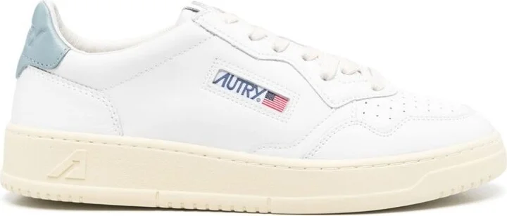 Autry Medalist Low Leather Sneakers Color White And Silver Blue