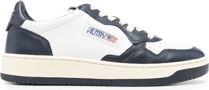 AUTRY Medalist Low Leather Sneakers