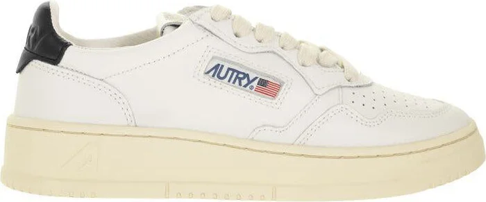Autry Medalist Low - Leather Sneakers