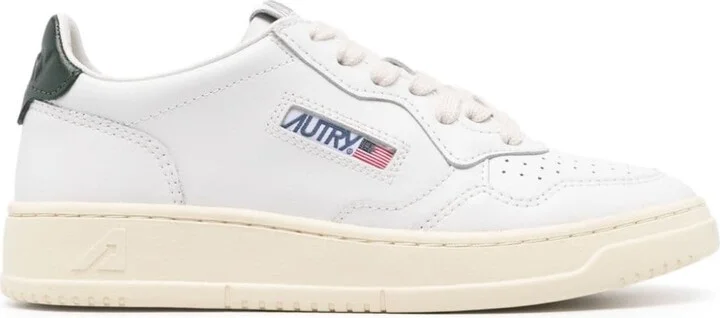 AUTRY Medalist Low Leather Sneakers