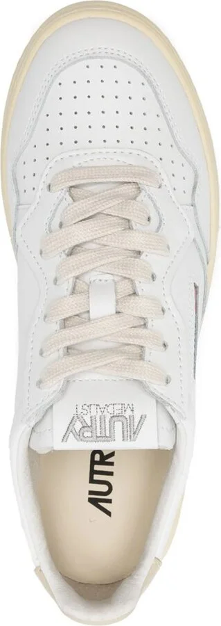 Autry Medalist Low Shoes - Image 4