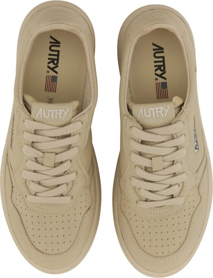 Autry "Medalist Low" Sneaker - Image 2