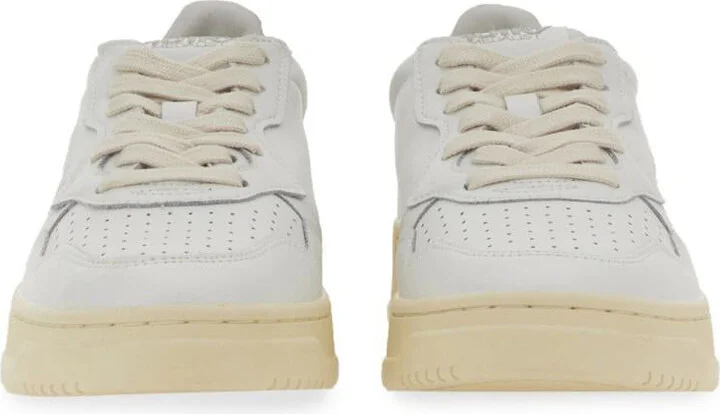 Autry Medalist Low Sneaker - Image 4