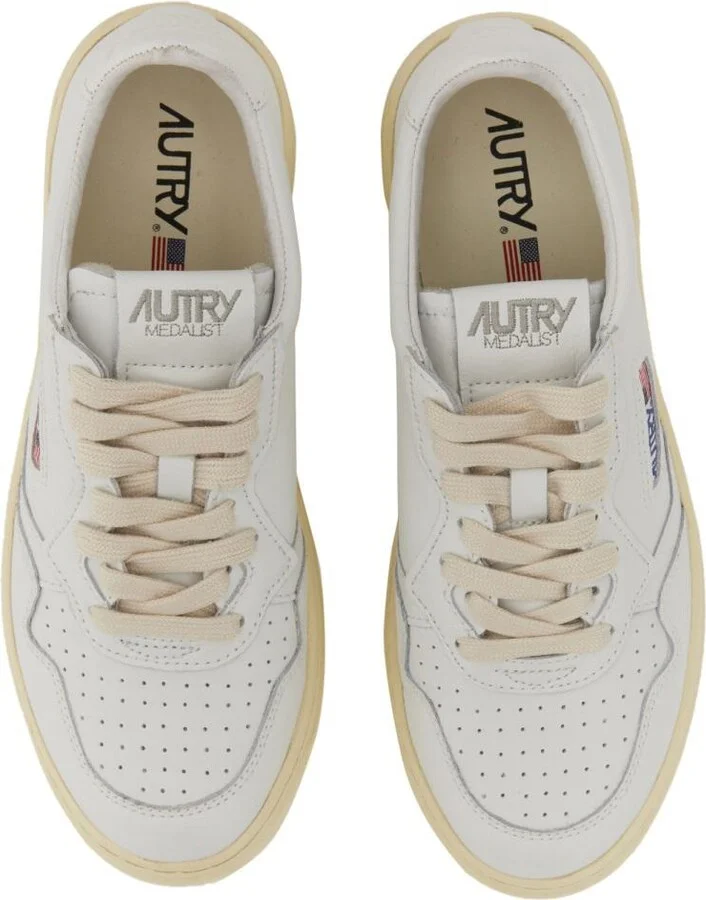 Autry Medalist Low Sneaker - Image 6