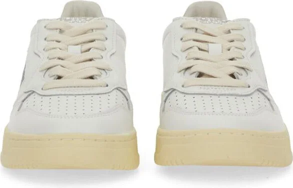 Autry Medalist Low Sneaker - Image 5