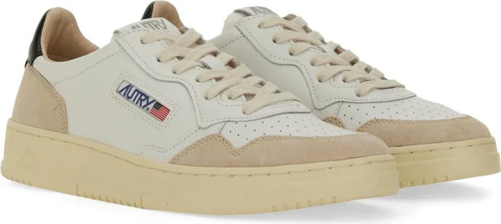Autry Medalist Low Sneaker - Image 8